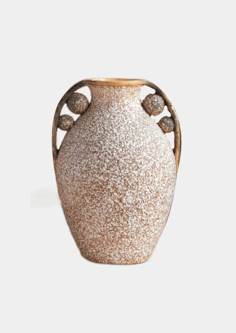 creative-flower-vase
